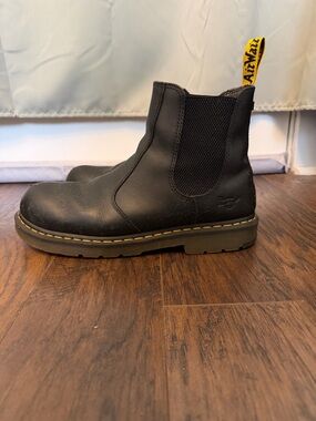 Dr. Martens Fellside Steel Toe Chelsea Boots